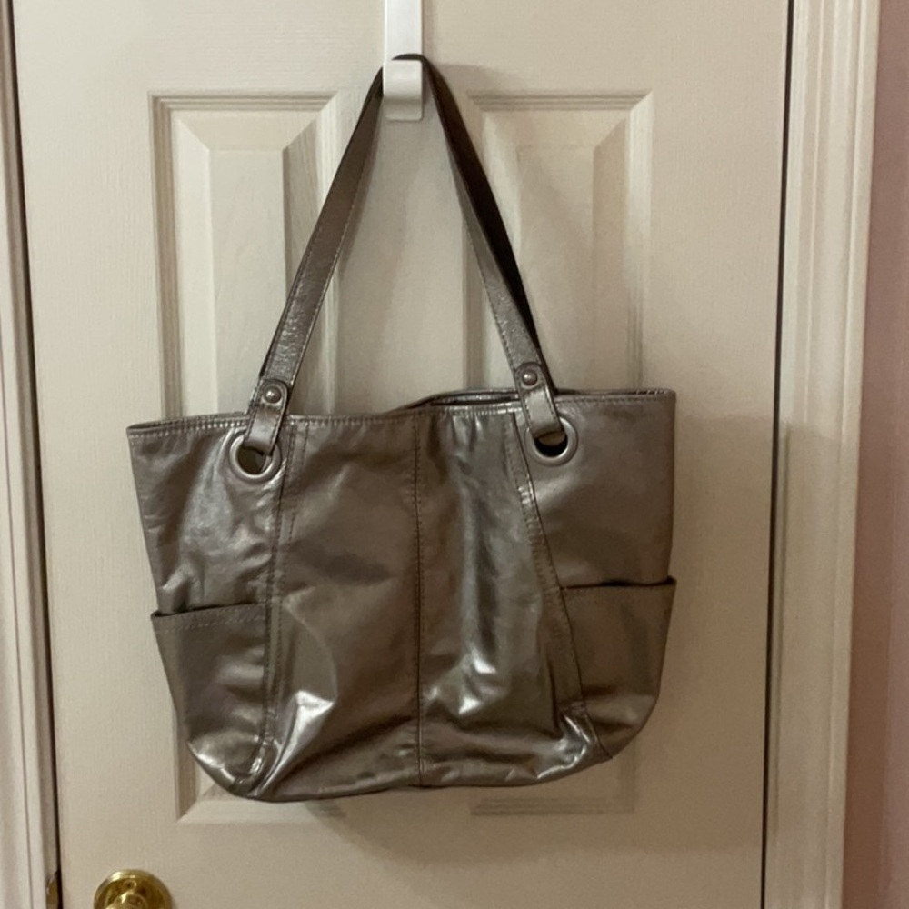Fossil Tote bag
